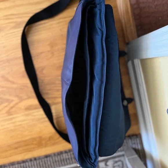 NWOT Cole Haan navy blue leather messenger bag